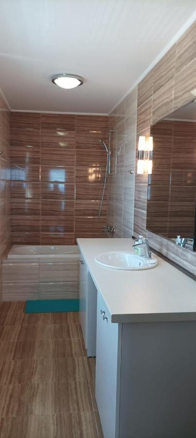 Swan Bay Complex Apartment Черноморец Екстериор снимка