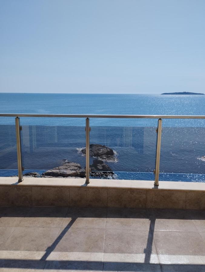 Swan Bay Complex Apartment Черноморец Екстериор снимка