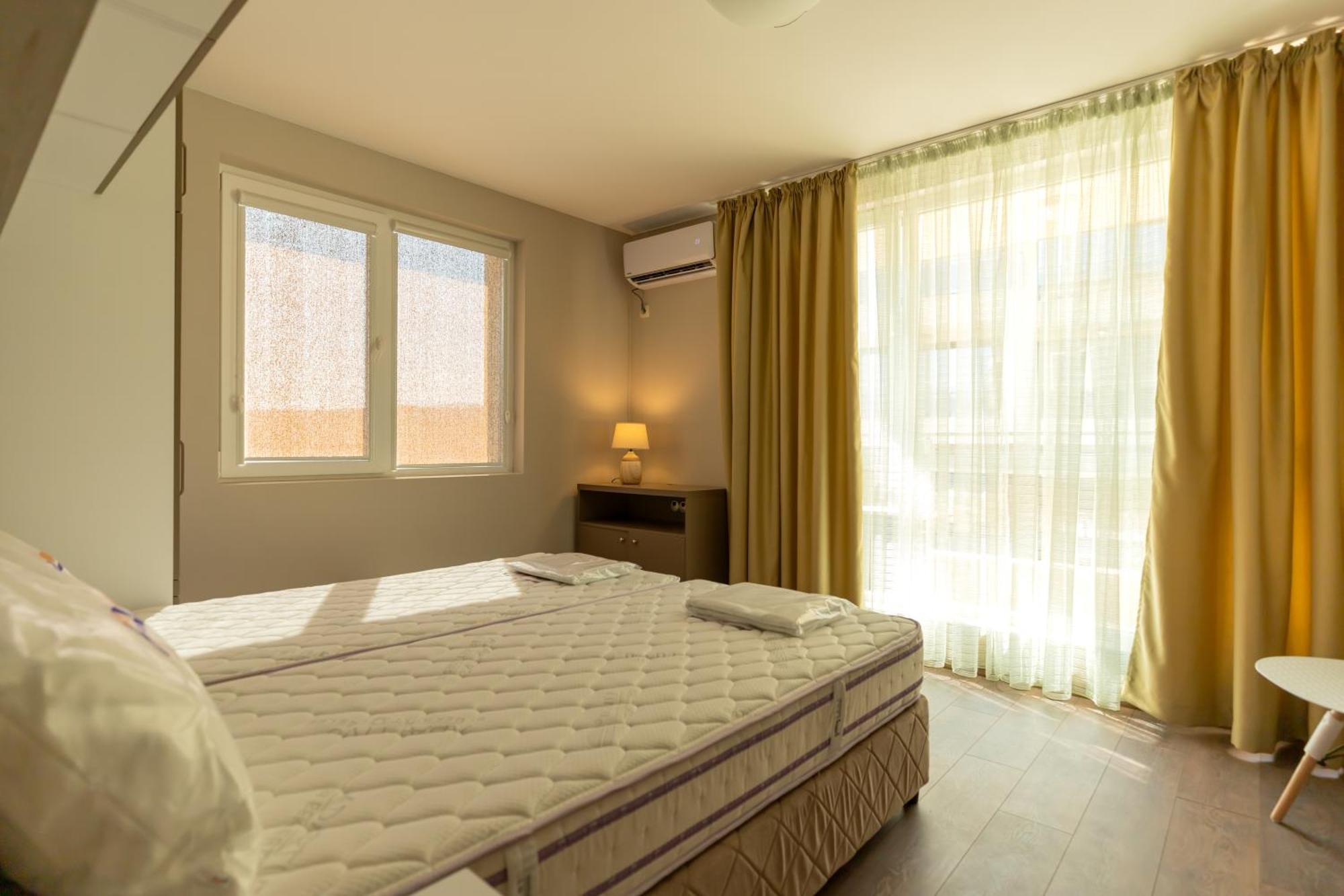 Swan Bay Complex Apartment Черноморец Екстериор снимка