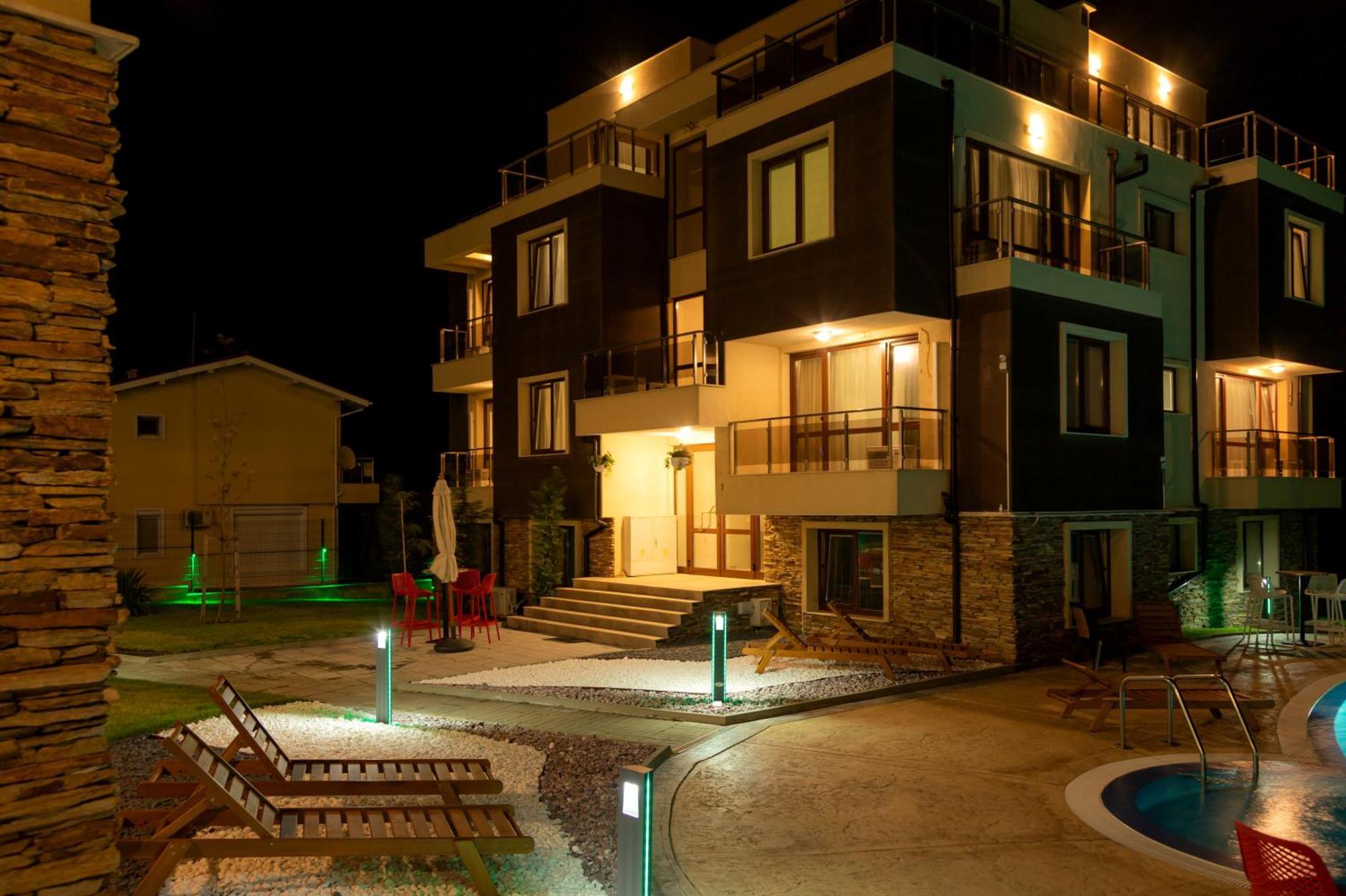 Swan Bay Complex Apartment Черноморец Екстериор снимка